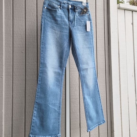 DG2 | Stretch Straight Leg Jeans NEW 2/SHORT faded blue - Picture 9 of 13